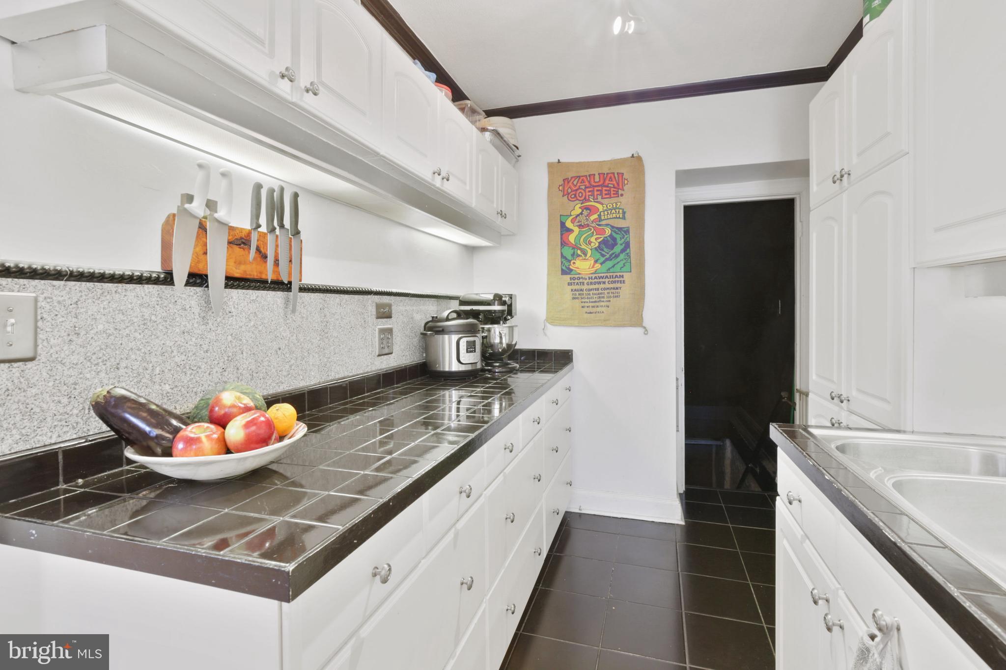 3608 Rexmere Road Baltimore, MD 21218 - Photo 14 of 37