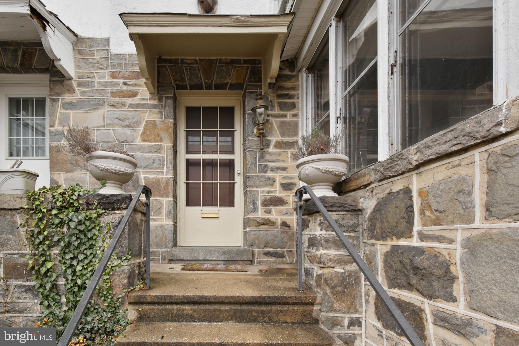 3608 Rexmere Road Baltimore, MD 21218 - Photo 3 of 37