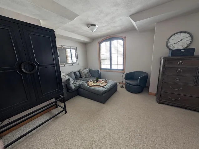 $675,000 | 123 Ashbrooke Place, Neenah, WI 54956