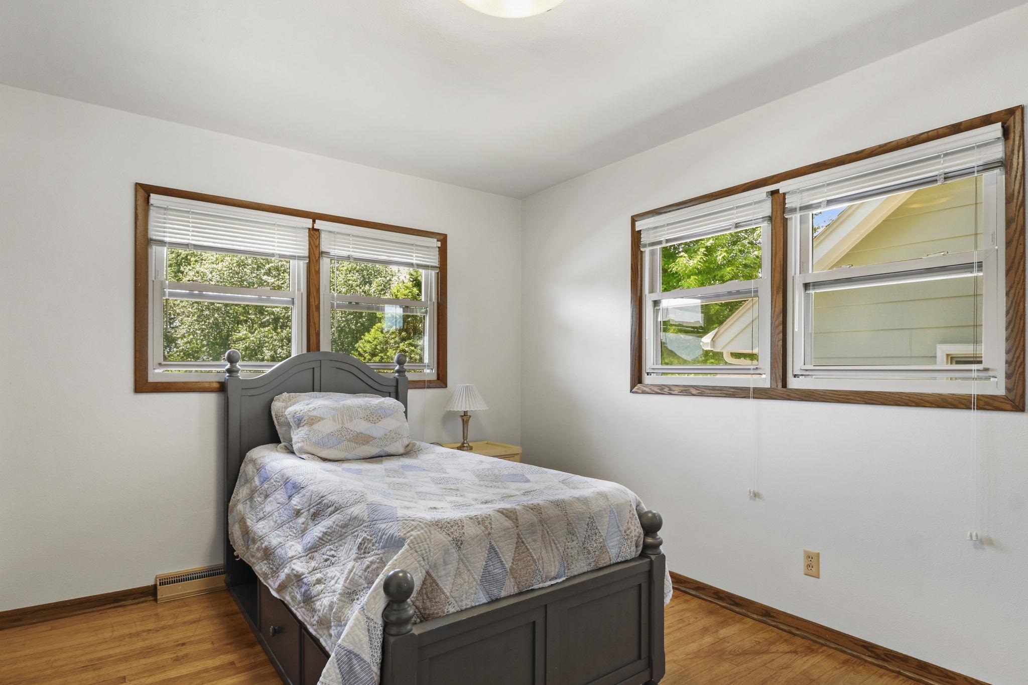 421 Patrick Waunakee, WI 53597 - Photo 21 of 35