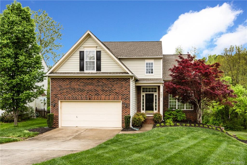 1023 Clearbrook Road Matthews, NC 28105 - Photo 2 of 40 Gallery Image 2
