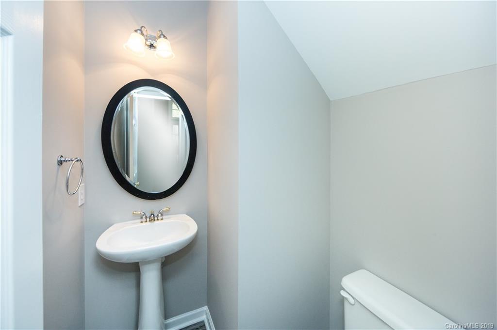 1023 Clearbrook Road Matthews, NC 28105 - Photo 19 of 40 Gallery Image 19
