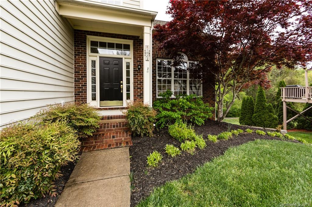 1023 Clearbrook Road Matthews, NC 28105 - Photo 3 of 40 Gallery Image 3