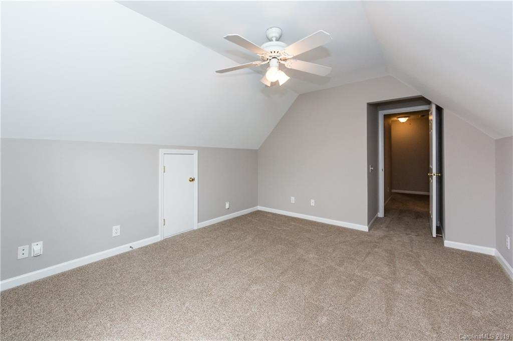 1023 Clearbrook Road Matthews, NC 28105 - Photo 35 of 40 Gallery Image 35
