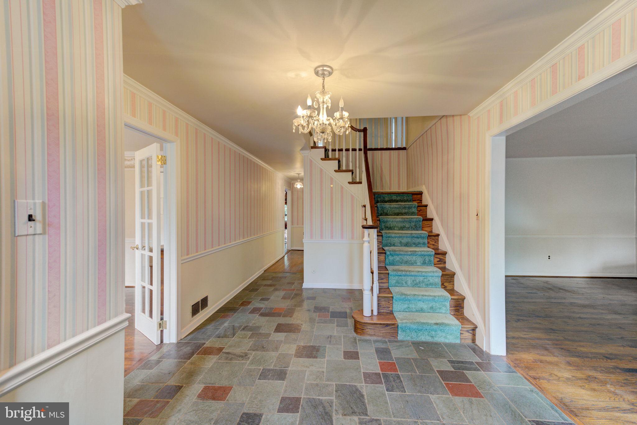 327 Tom Brown Road Moorestown, NJ 08057 - Photo 7 of 30 Foyer