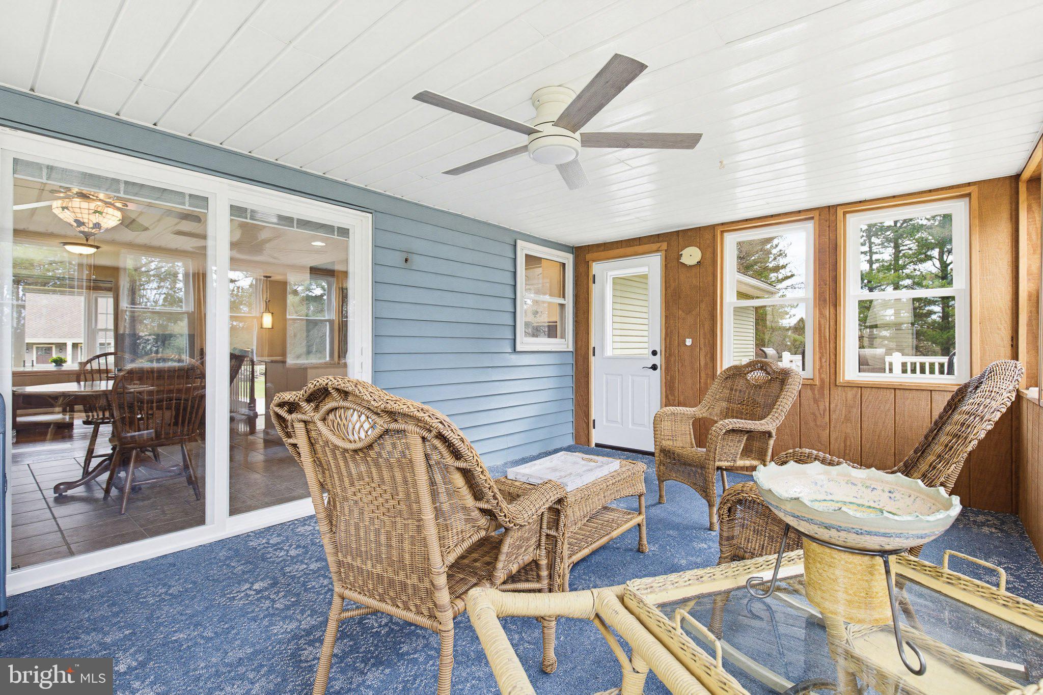 662 Bedington Circle Manheim, PA 17545 - Photo 18 of 43 Sun Room