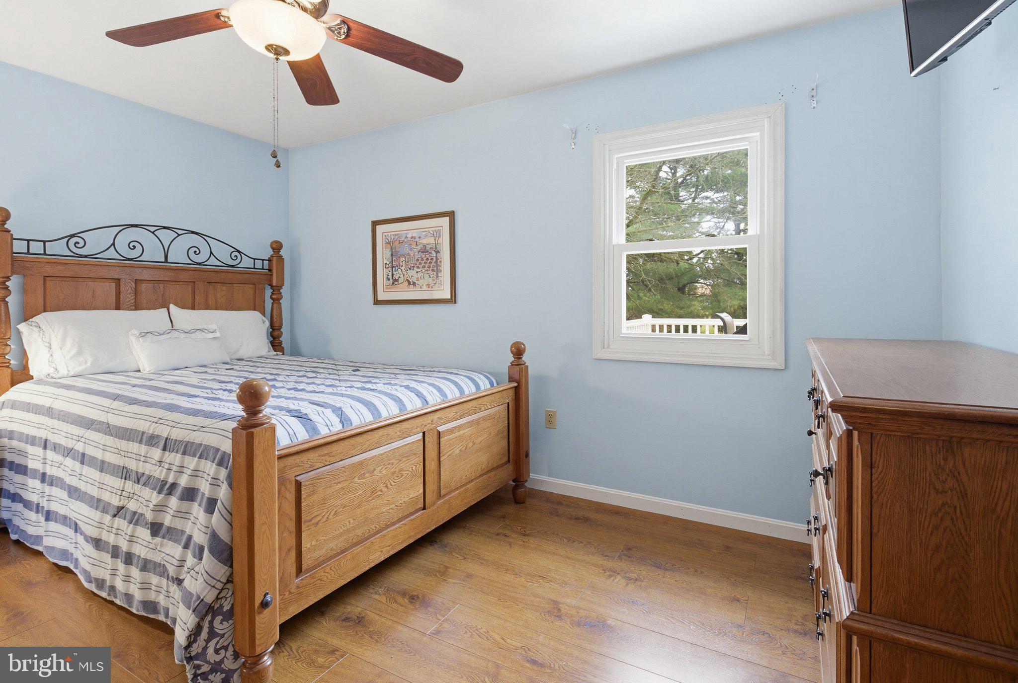 662 Bedington Circle Manheim, PA 17545 - Photo 19 of 43 Bedroom 1