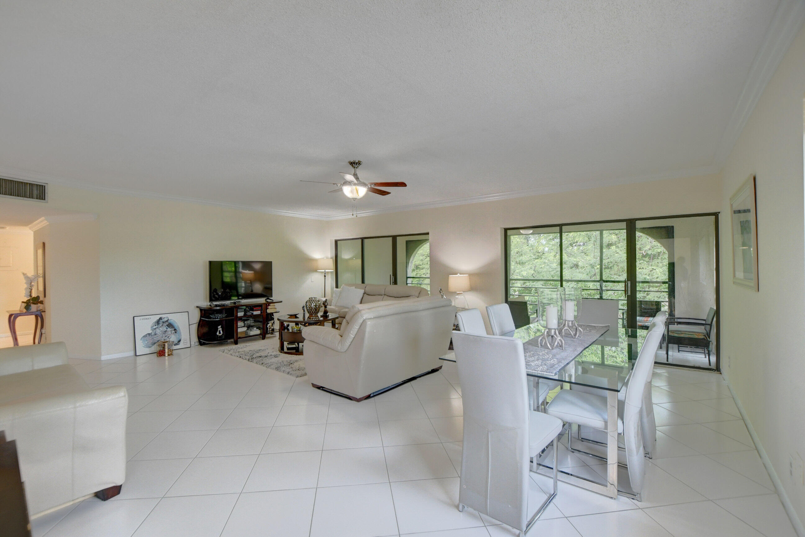 6328 Longboat Lane West, Unit 403 Boca Raton, FL 33433 - Photo 17 of 42 23_ebf_3391_2_3_4_5