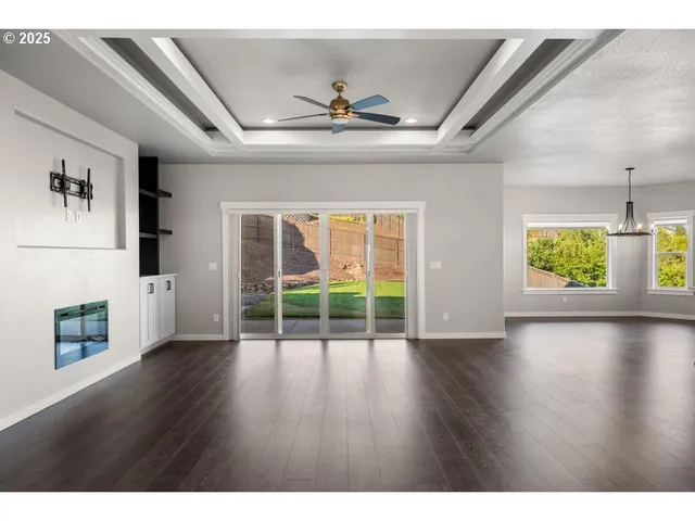 $649,000 | 3656 Camina Drive, Medford, OR 97504