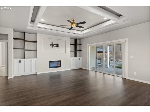 $649,000 | 3656 Camina Drive, Medford, OR 97504