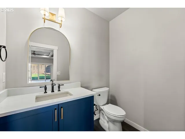 $649,000 | 3656 Camina Drive, Medford, OR 97504