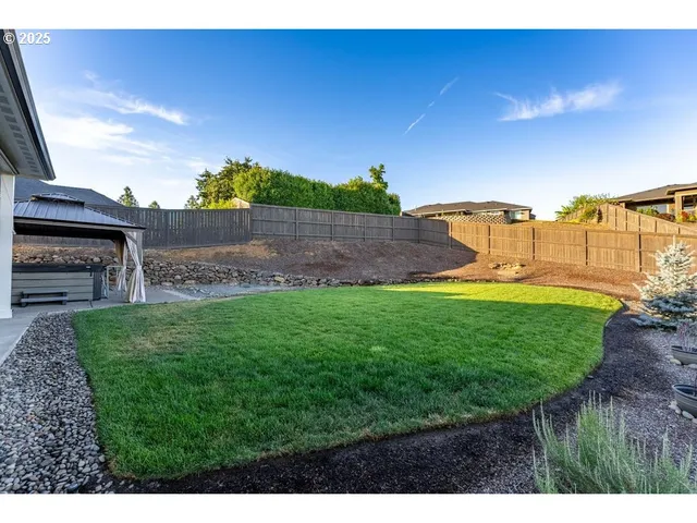 $649,000 | 3656 Camina Drive, Medford, OR 97504