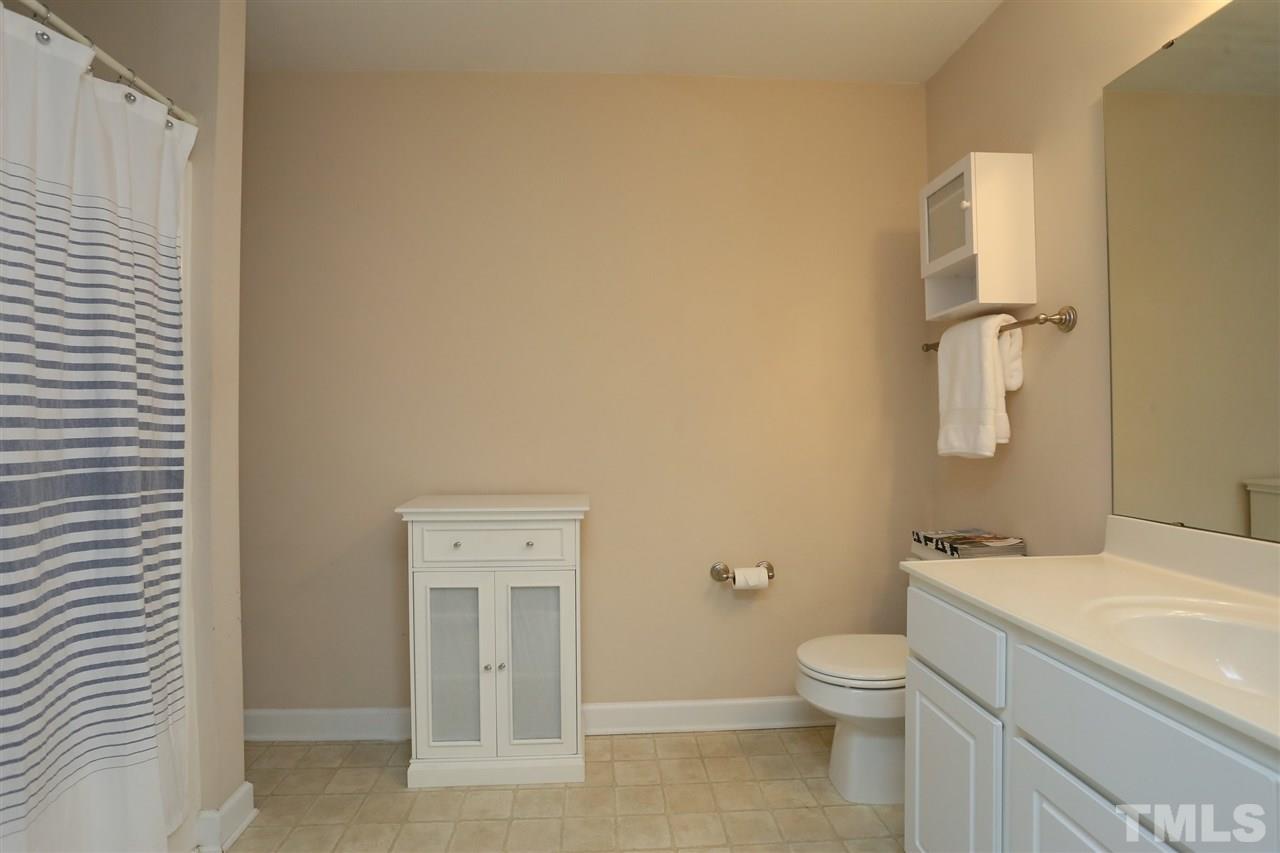 8915 Shallcross Way Raleigh, NC 27617 - Photo 21 of 29
