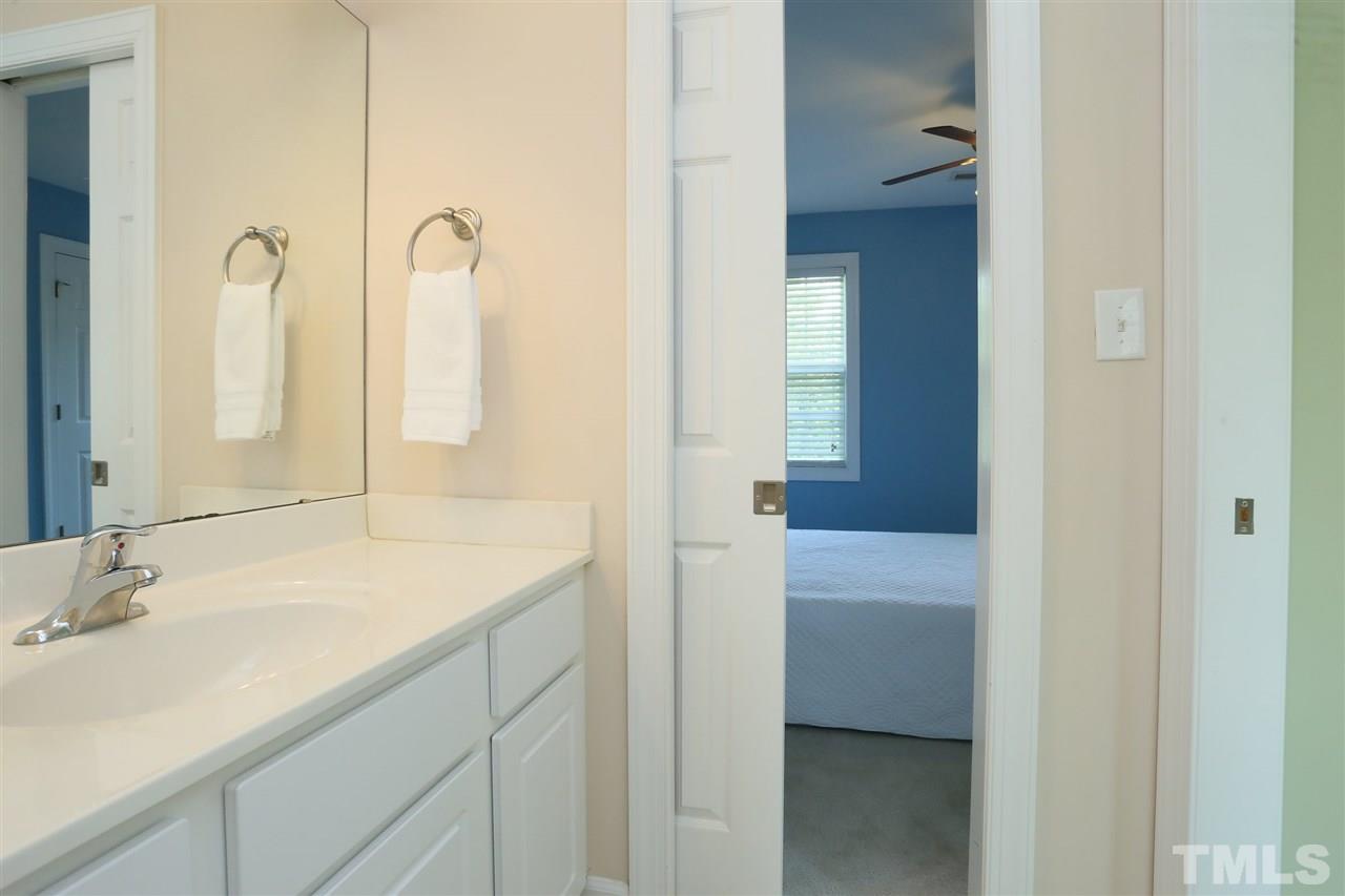 8915 Shallcross Way Raleigh, NC 27617 - Photo 27 of 29