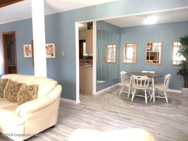 210 Hummingbird Trail Bushkill, PA 18324 - Photo 17 of 28 View of Dinrm from Livrm