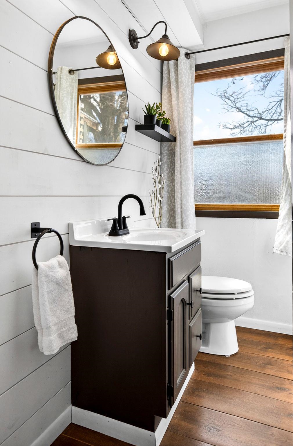 712 Chestnut Street Neenah, WI 54956 - Photo 13 of 26