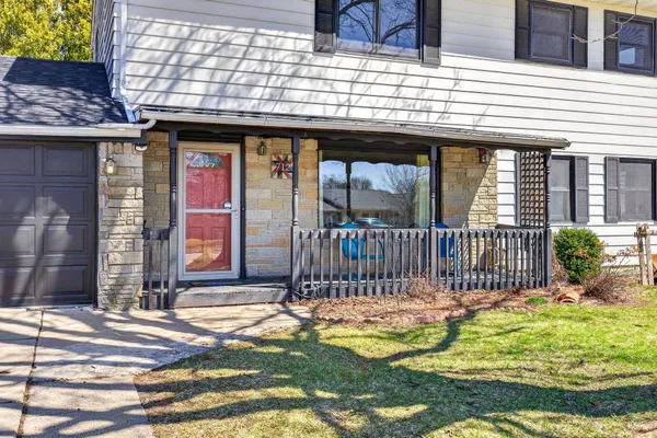 $290,000 | 712 Chestnut Street, Neenah, WI 54956