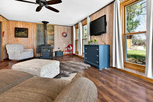 $290,000 | 712 Chestnut Street, Neenah, WI 54956