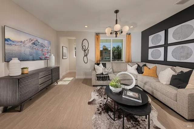 $689,390 | 5154 Blossom Circle, Richmond, CA 94804