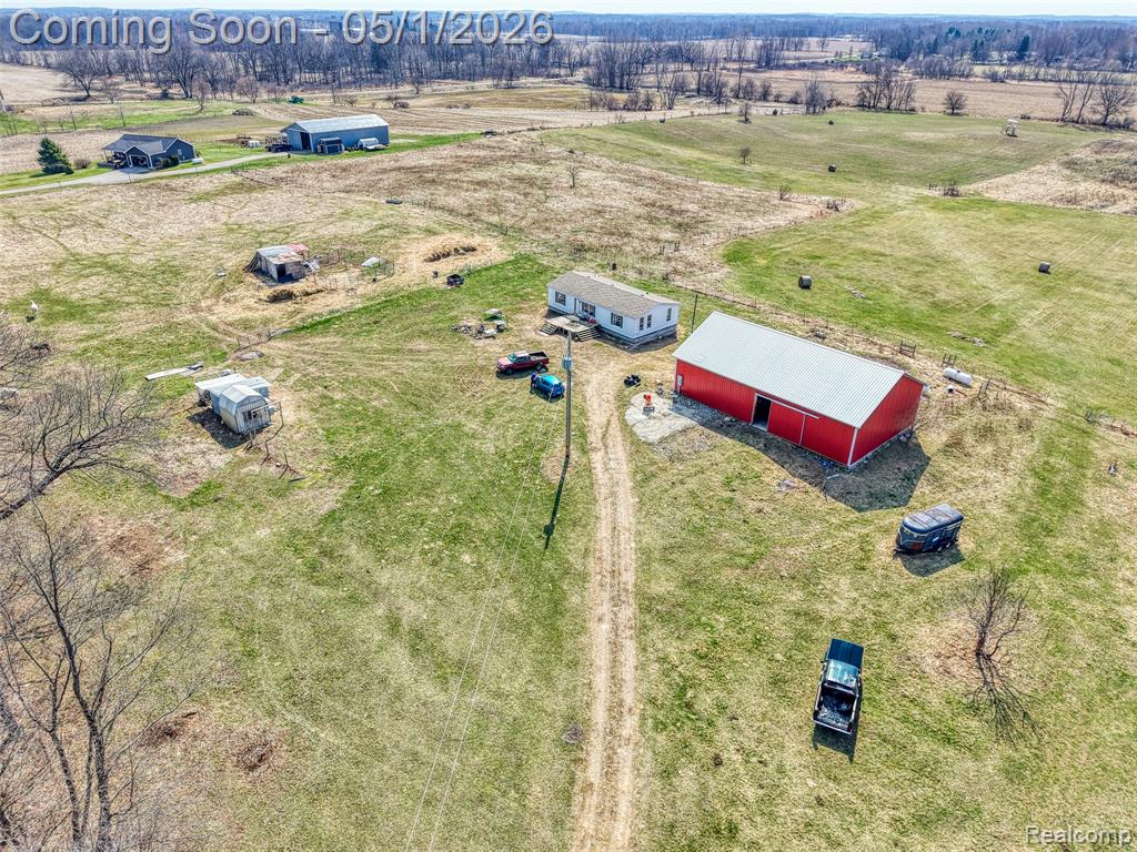 12459 Earl Road Stockbridge, MI 49285 - Photo 2 of 33