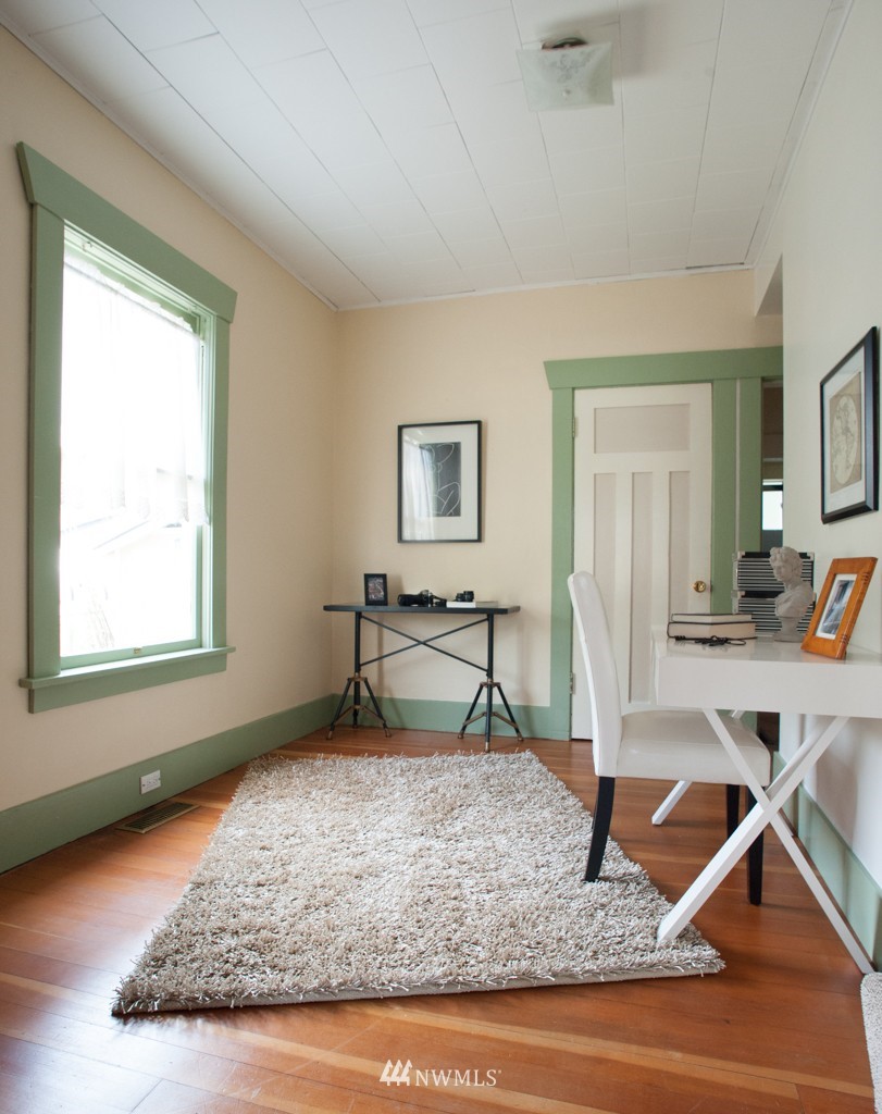 6003 South Roxbury Street Seattle, WA 98118 - Photo 14 of 24 Gallery Image 14