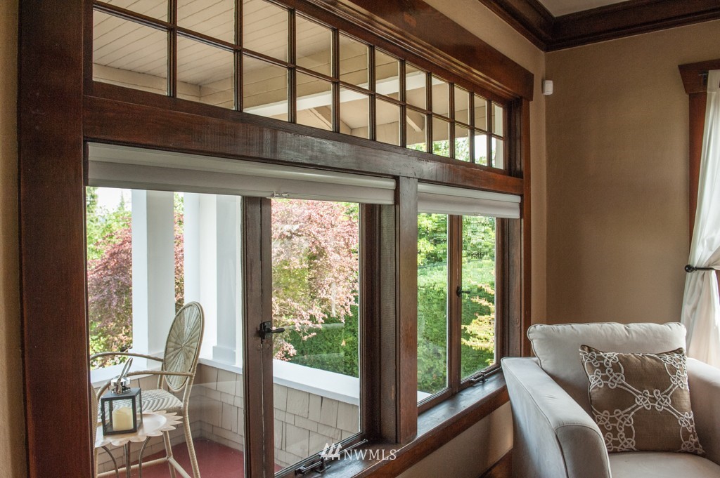 6003 South Roxbury Street Seattle, WA 98118 - Photo 6 of 24 Gallery Image 6