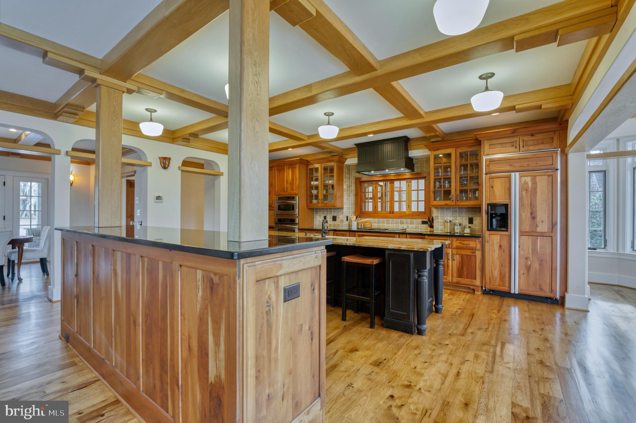 504 Druid Hill Road Northeast Vienna, VA 22180 - Photo 14 of 98 Kitchen