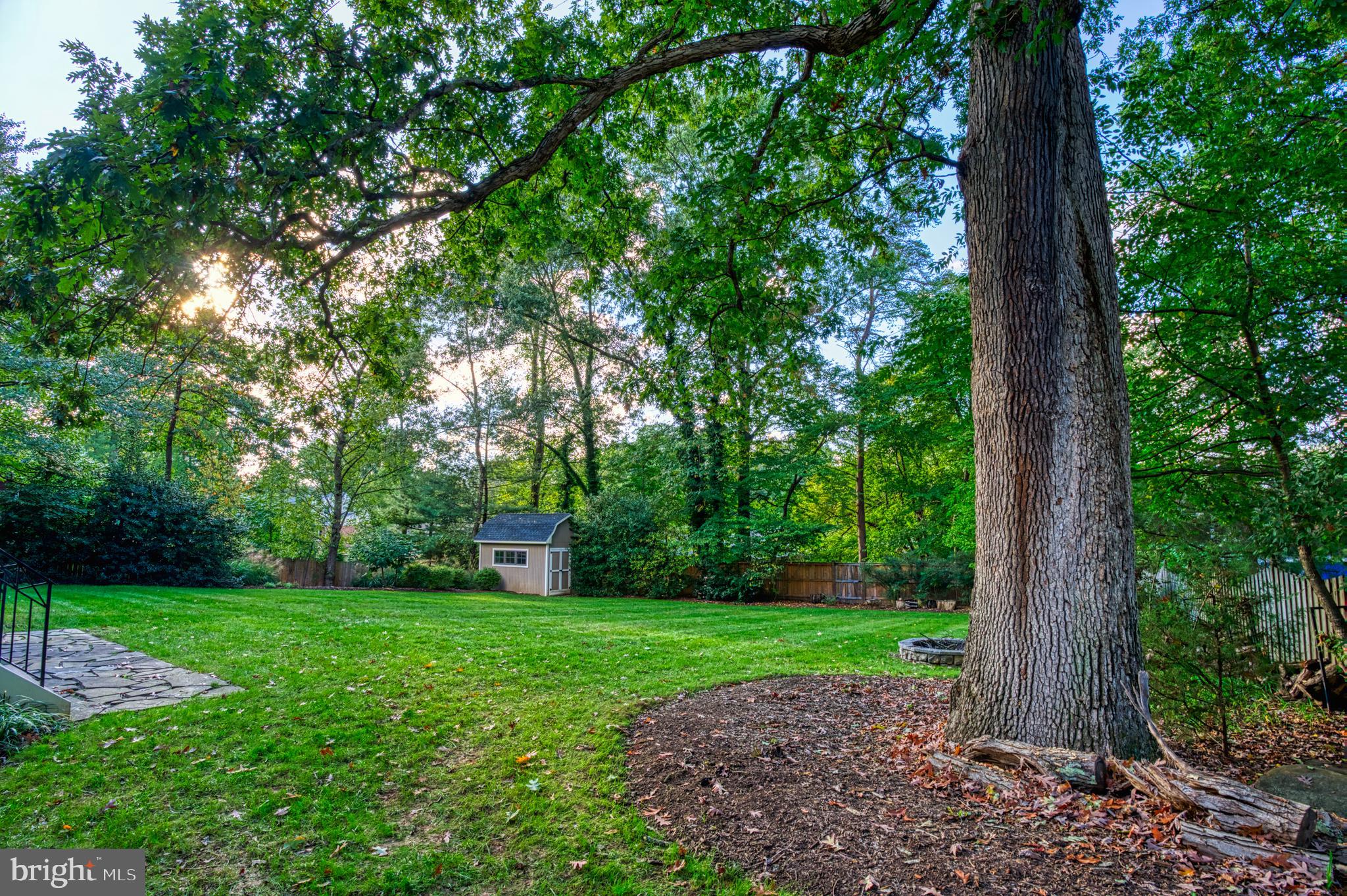 504 Druid Hill Road Northeast Vienna, VA 22180 - Photo 74 of 98 Backyard