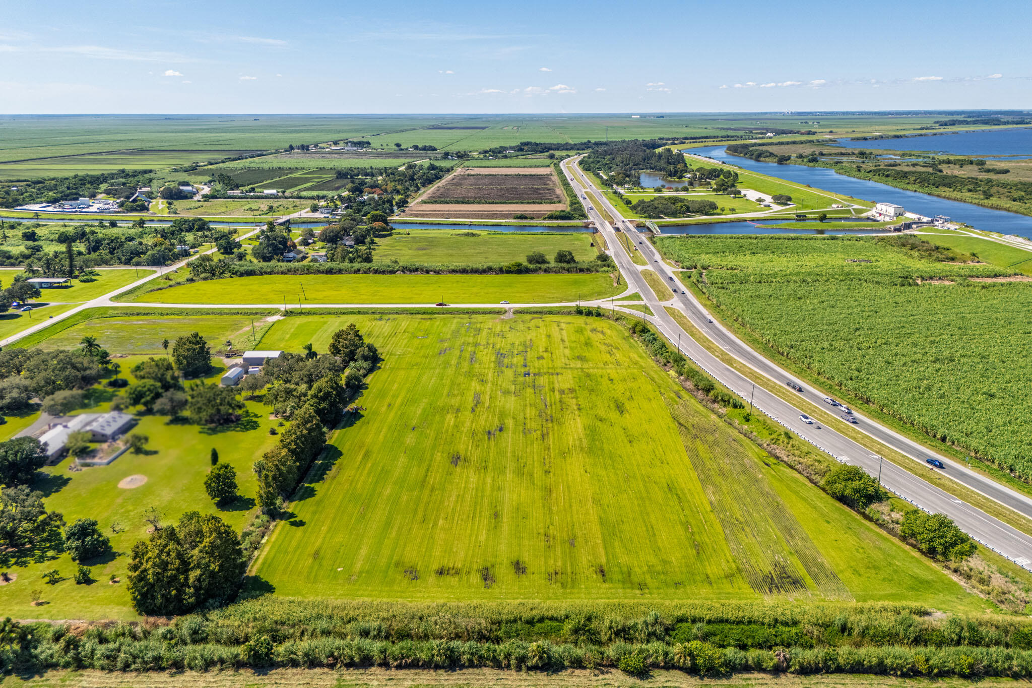 0 East Corkscrew Boulevard Clewiston, FL 33440 - Photo 4 of 8 a view of a swimming pool with an ocean view