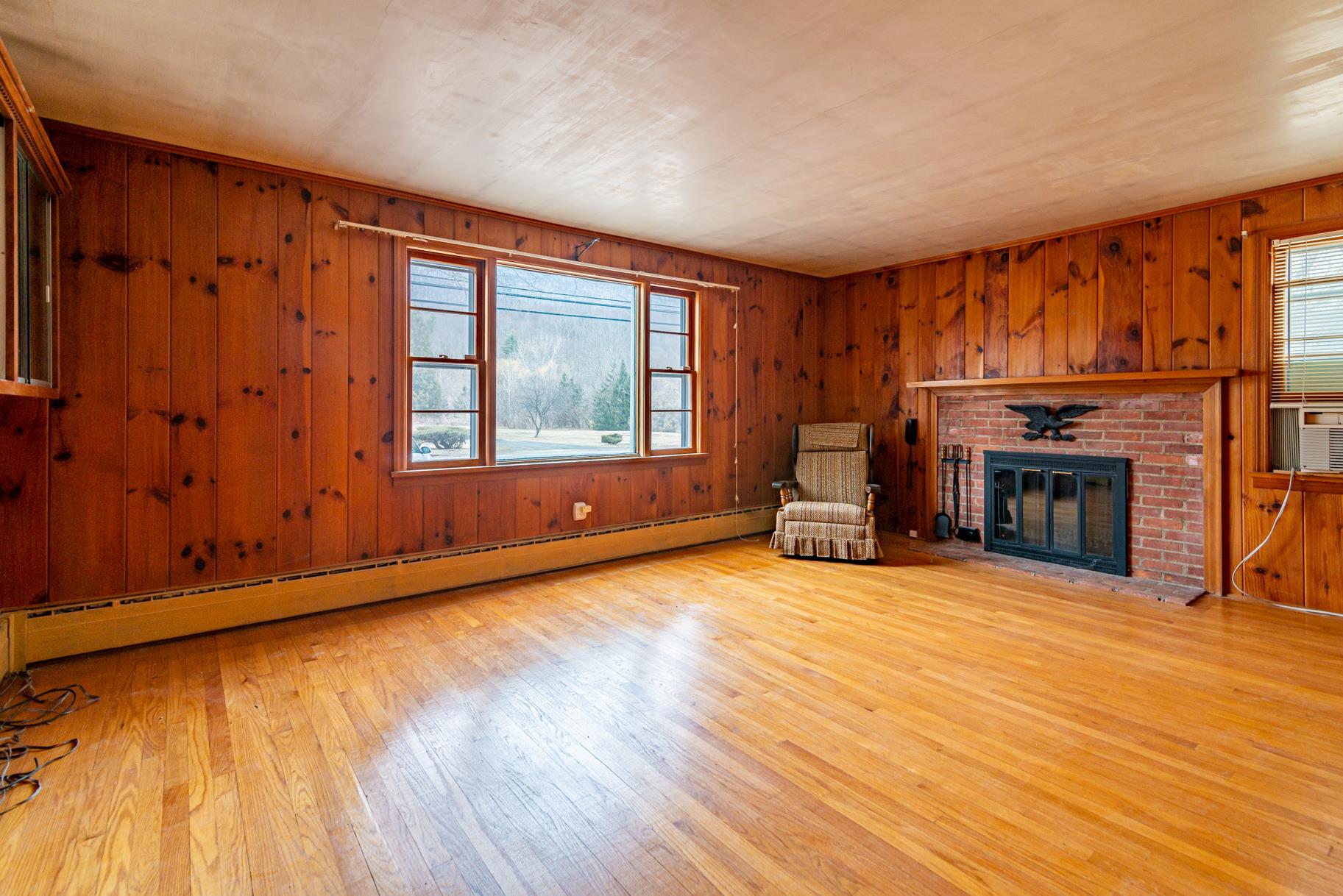 4950 Vermont Rte 7a Arlington, VT 05250 - Photo 3 of 16 Gallery Image 3
