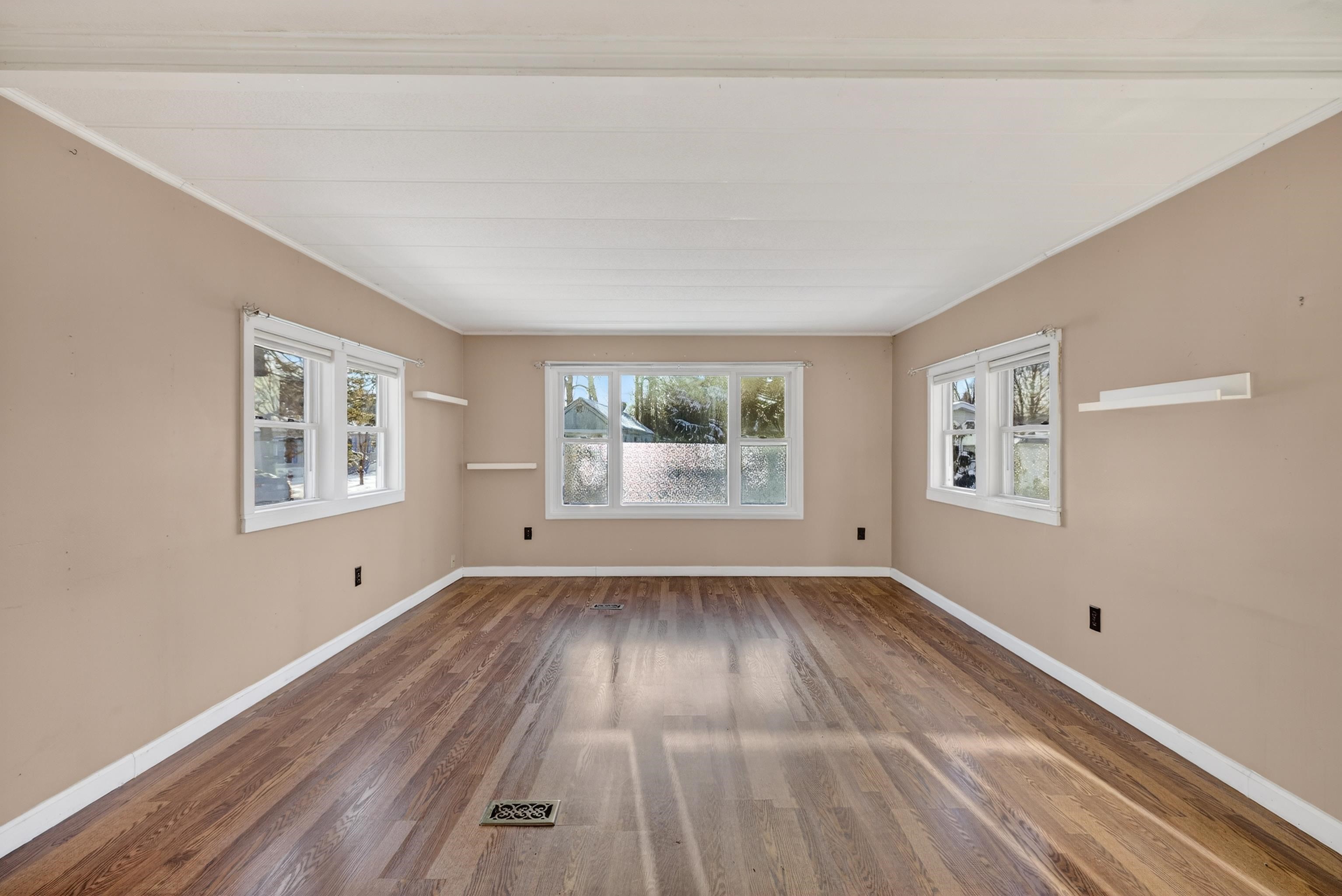 28 Stevens Drive Concord, NH 03301 - Photo 17 of 38