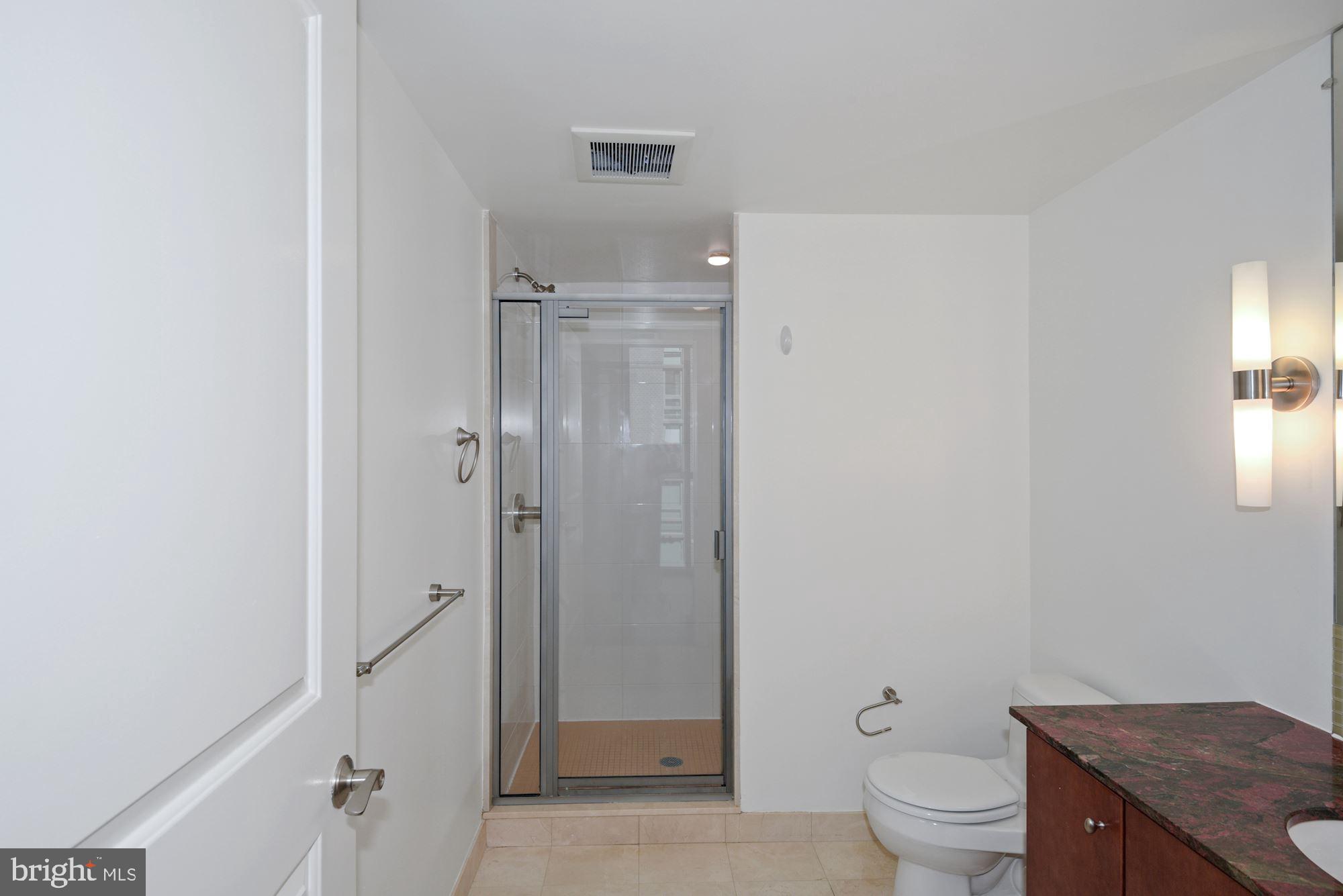 1025 First Street Southeast, Unit 804 Washington, DC 20003 - Photo 16 of 29 Gallery Image 16