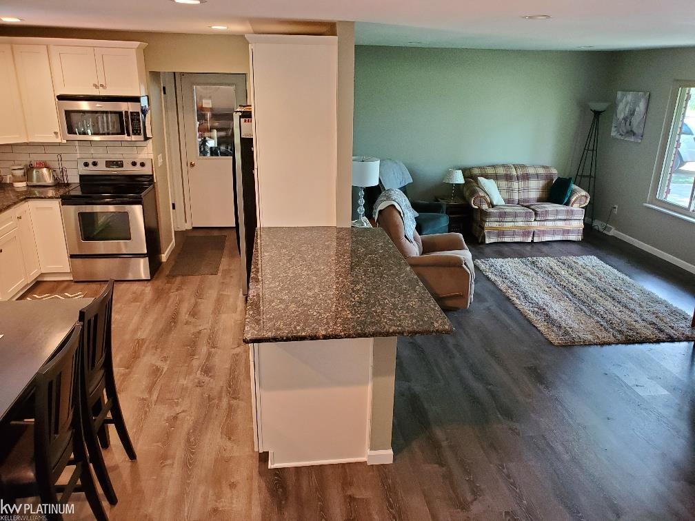 19011 Pratt Road Armada, MI 48005 - Photo 15 of 30