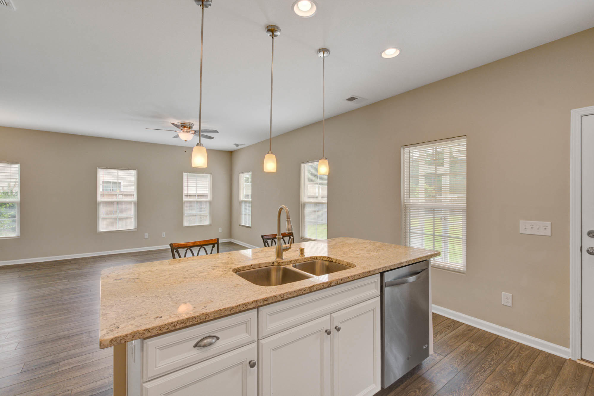 1554 Chastain Road Johns Island, SC 29455 - Photo 11 of 41 CalSiglerPhotography-1554Chastain (19)