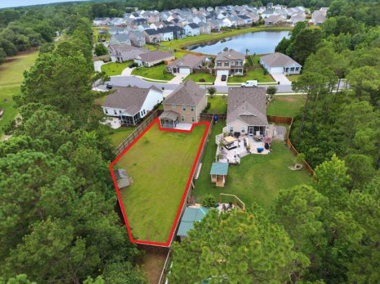1554 Chastain Road Johns Island, SC 29455 - Photo 3 of 41 Backyard