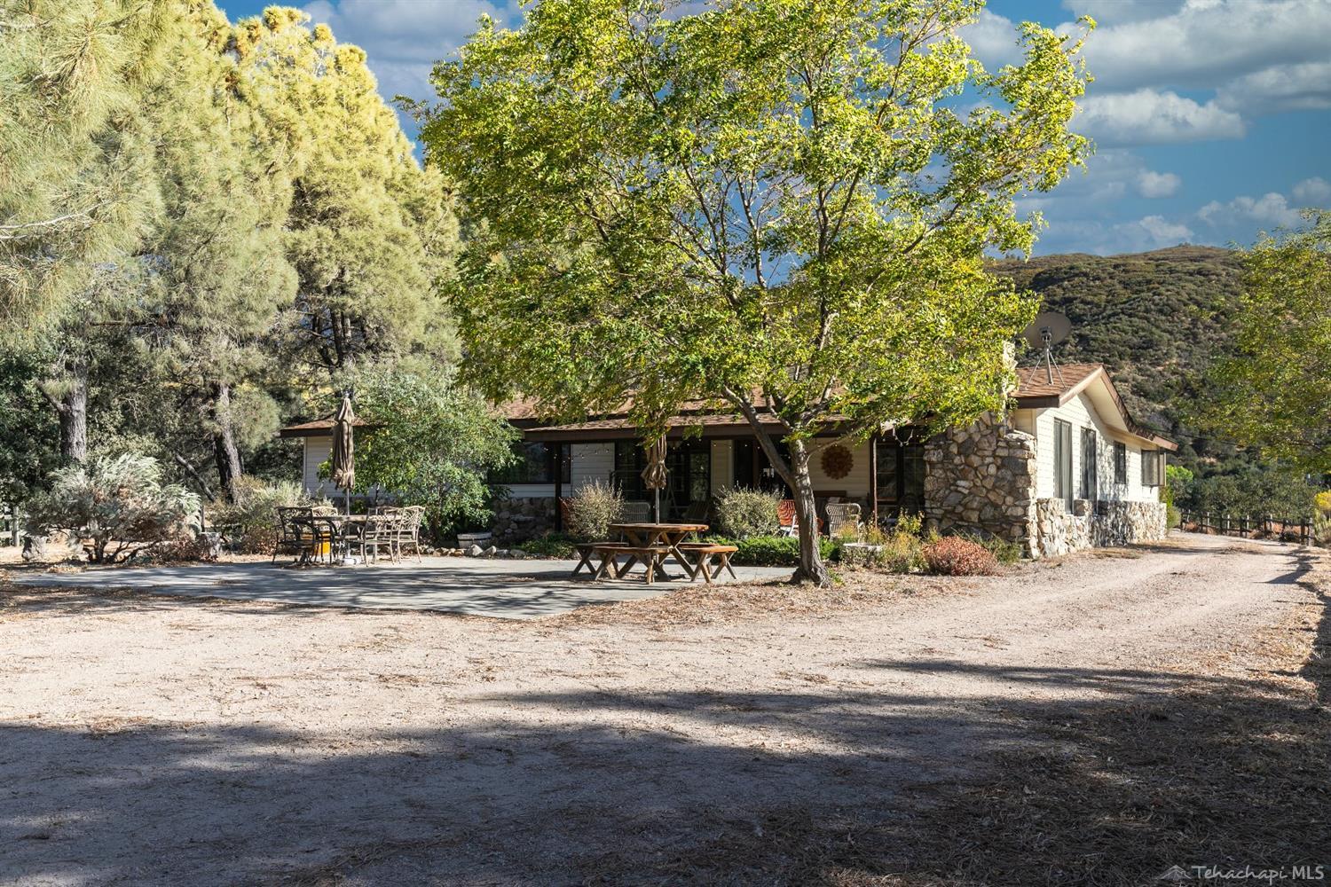 19247 Water Canyon Road Tehachapi, CA 93561 - Photo 26 of 46 Gallery Image 26