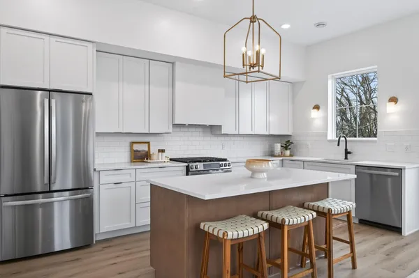 $480,000 | 2501 Jansen Avenue, White Bear Lake, MN 55110