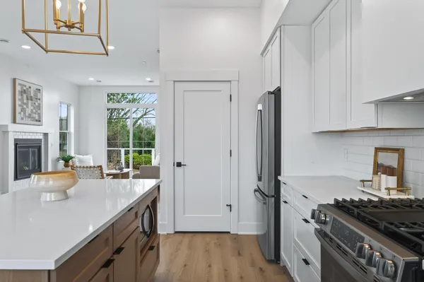 $480,000 | 2501 Jansen Avenue, White Bear Lake, MN 55110