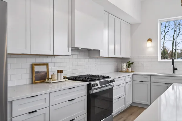 $480,000 | 2501 Jansen Avenue, White Bear Lake, MN 55110