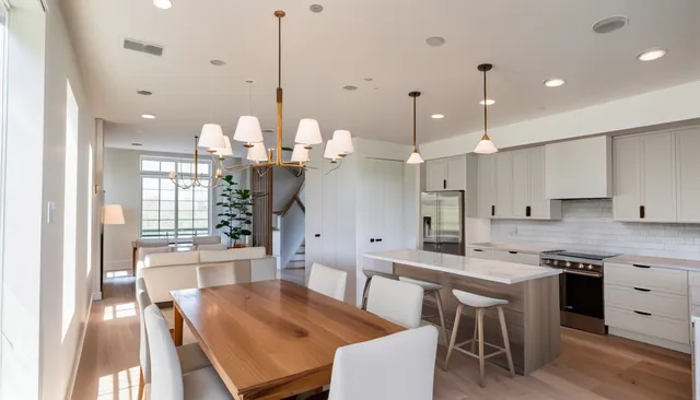 $480,000 | 2501 Jansen Avenue, White Bear Lake, MN 55110