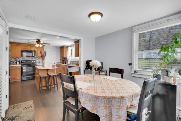 $540,000 | 10 Hillside Avenue, Milford, NJ 08848