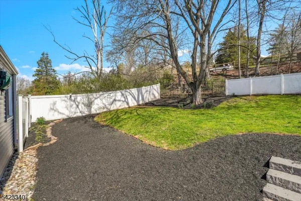 $540,000 | 10 Hillside Avenue, Milford, NJ 08848