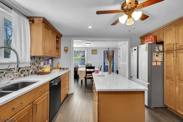 $540,000 | 10 Hillside Avenue, Milford, NJ 08848