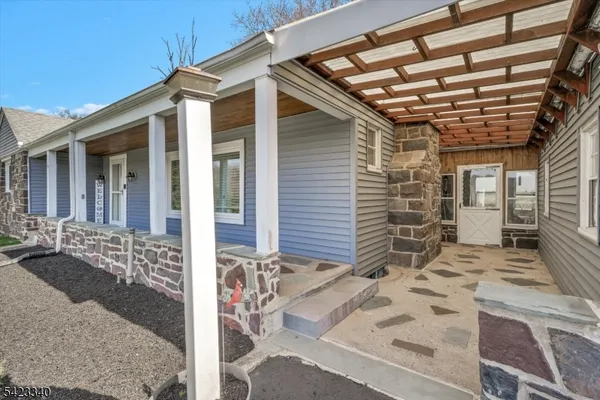 $540,000 | 10 Hillside Avenue, Milford, NJ 08848