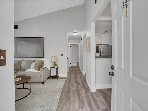 $285,000 | 3400 Sullivan Court, Unit 220, Modesto, CA 95356