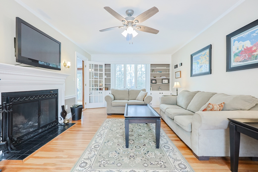 85 Payson Street Attleboro, MA 02703 - Photo 5 of 36 Gallery Image 5