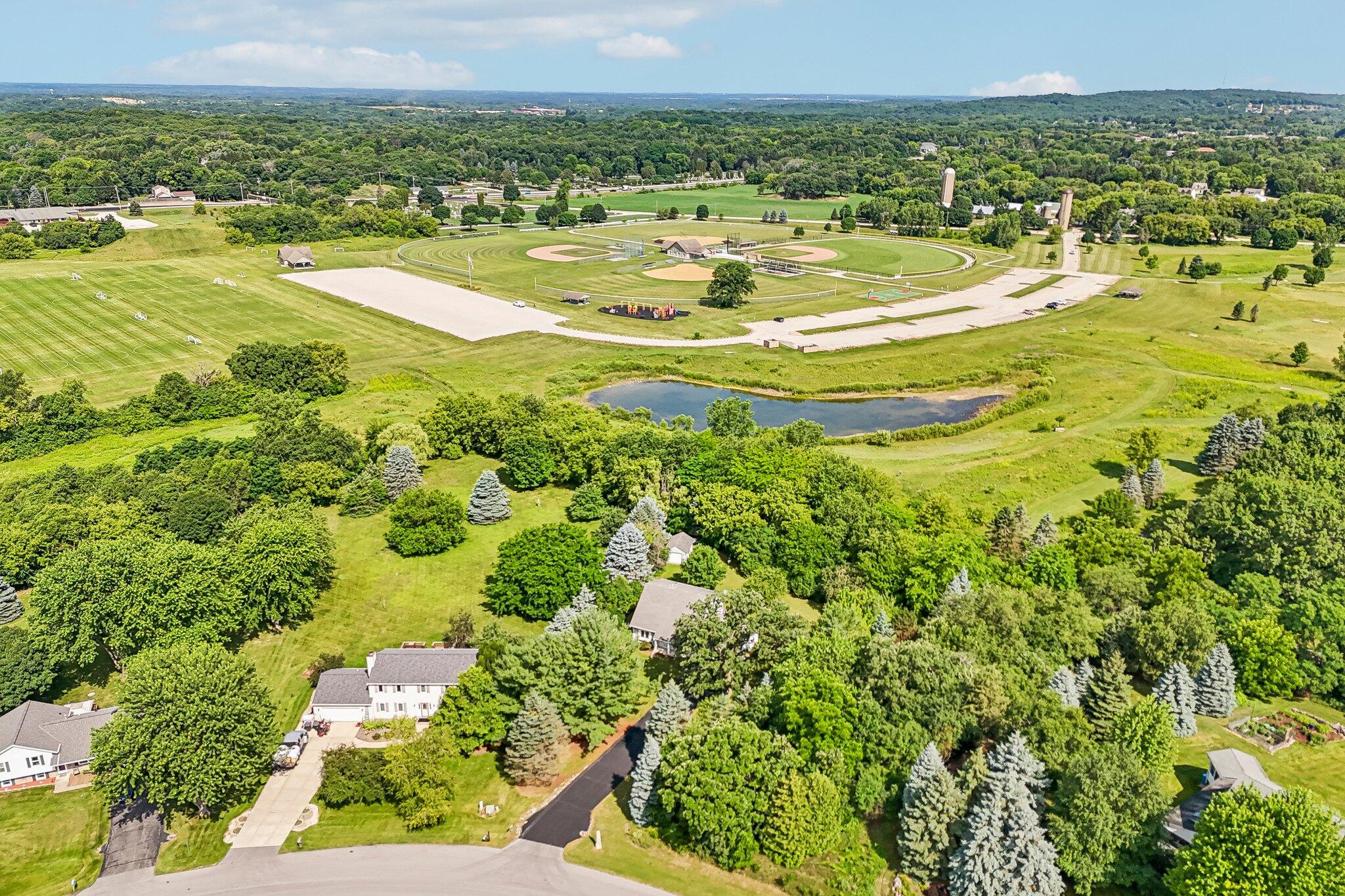 W316-s2825 Roberts Road Waukesha, WI 53188 - Photo 26 of 34 44-web-or-mls-W316S2825 Roberts Rd-S1007