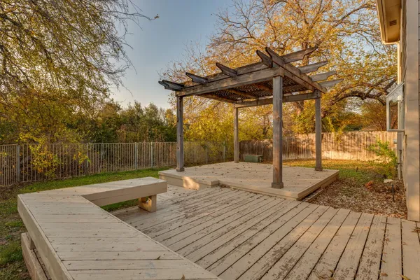 $2,200 | 2304 Willow Way, Round Rock, TX 78664