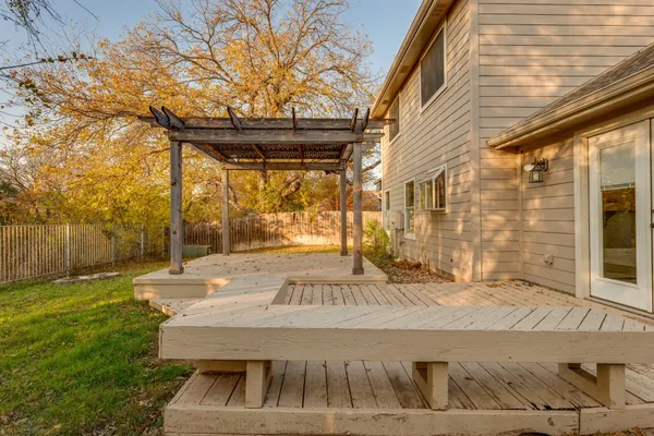 $2,200 | 2304 Willow Way, Round Rock, TX 78664