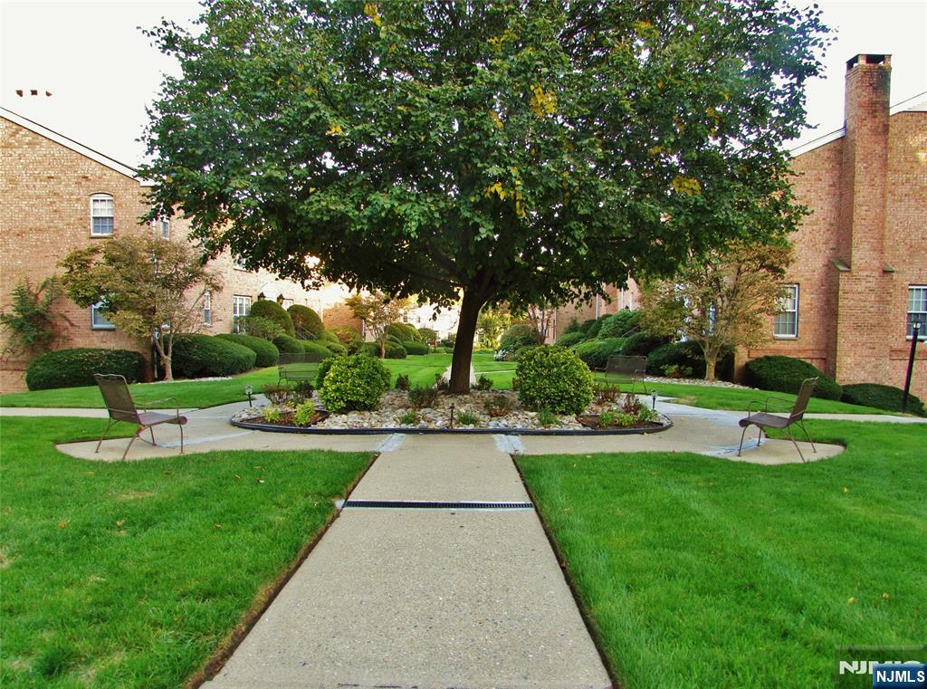 522 North Maple Avenue, Unit A 19 Ridgewood, NJ 07450 - Photo 15 of 16